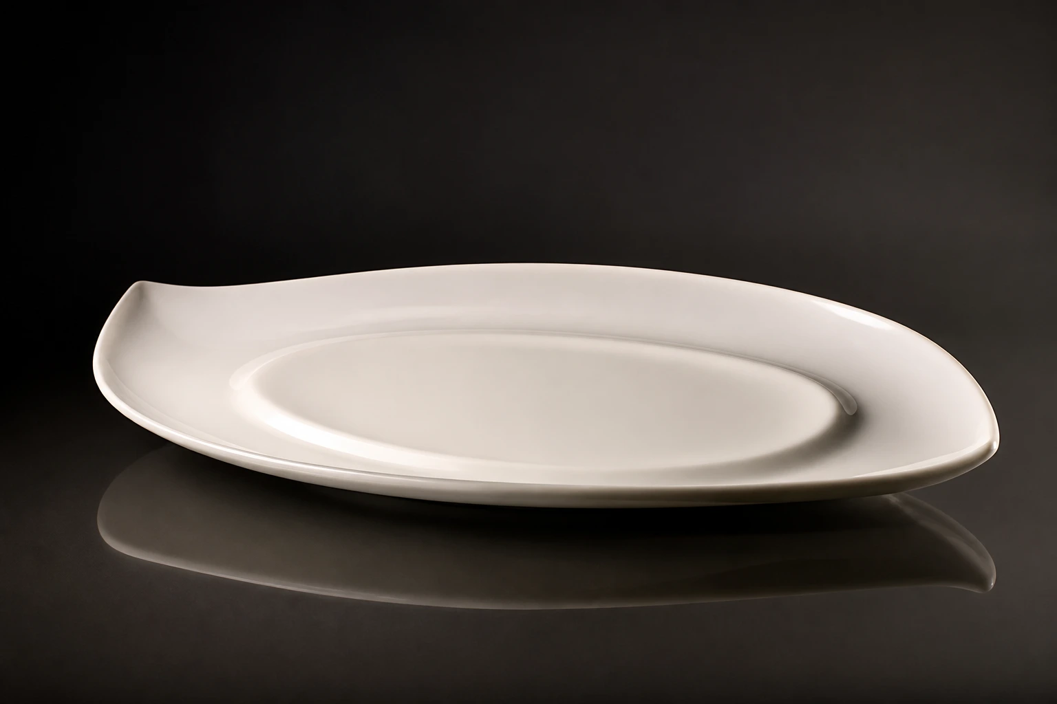Source Canton visualisation of Oversized ceramic serving platter.