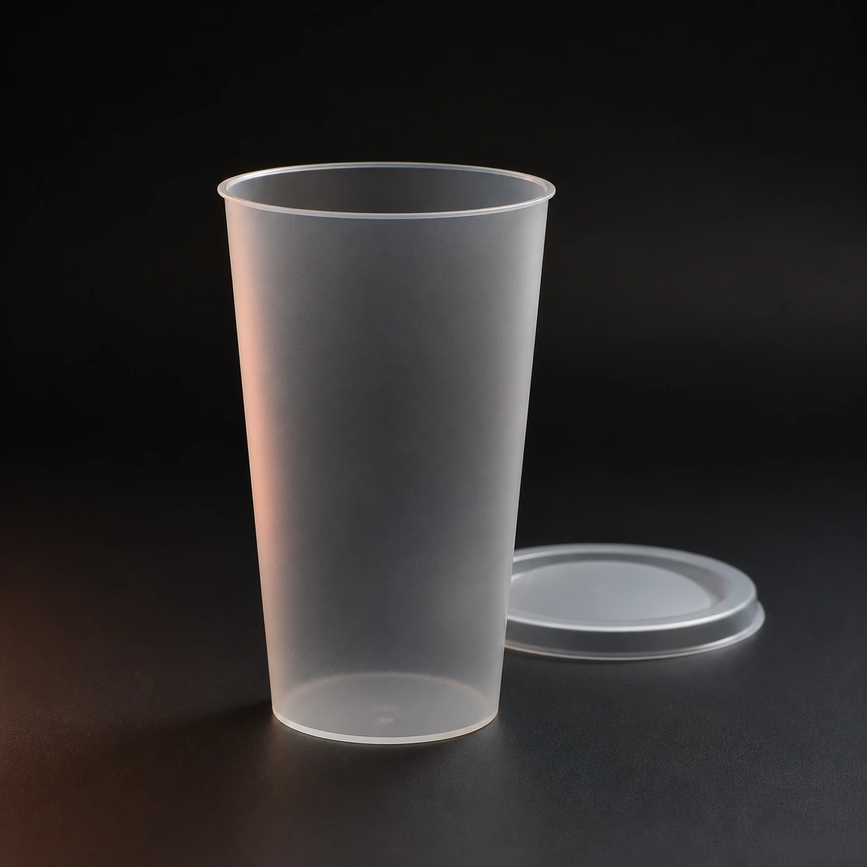 Source Canton visualisation of 500 ml frosted PP beverage cup.